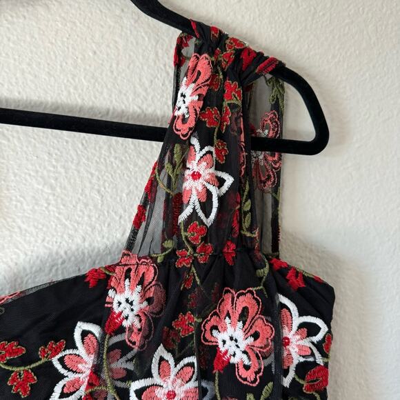 New BCBGeneration One Shoulder Embroidered Mini Dress Size 4 - Picture 5 of 12